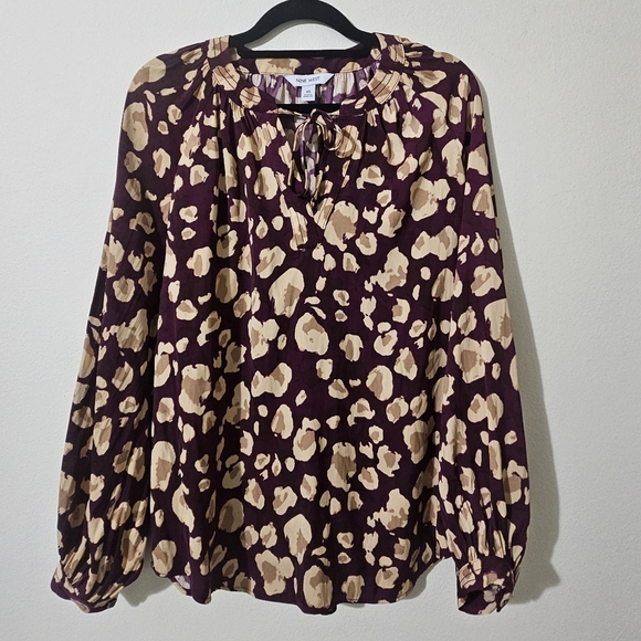 Nine West V Neck Blouse - Picture 1 of 6